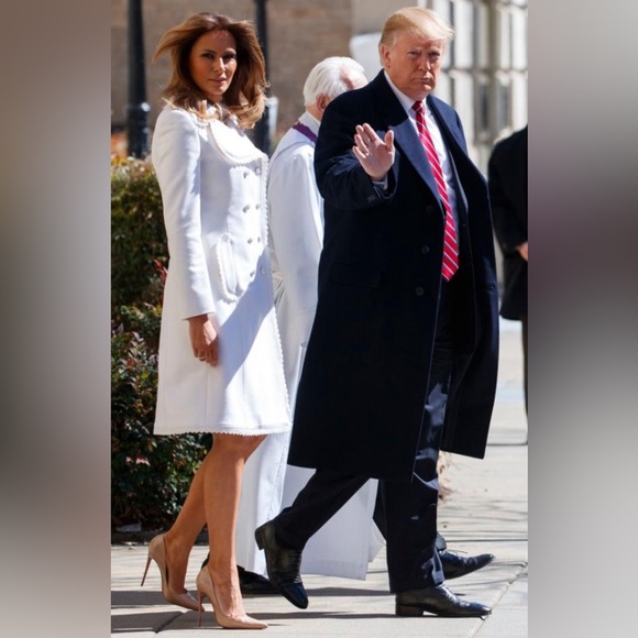 Christian Louboutin
So Kate Patent Pointed-Toe Red Sole Pump - Picture 12 of 12